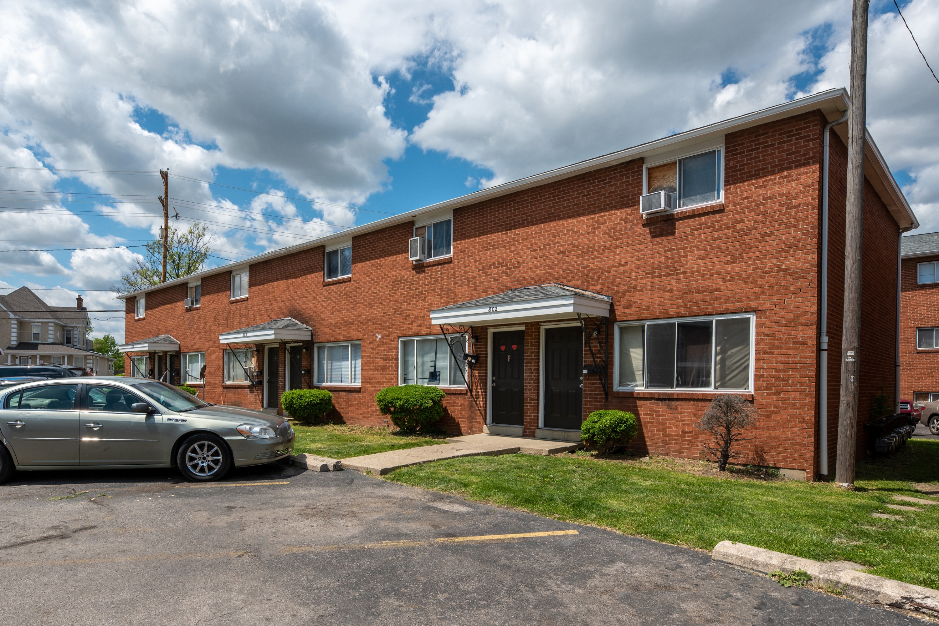 Property main image